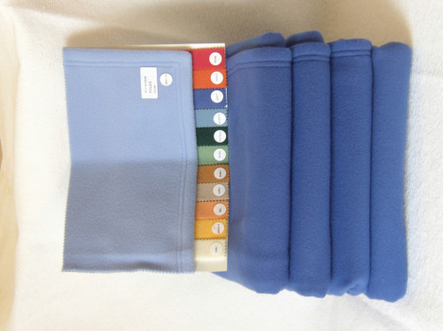 Couverture bleu 220x180 cm 350 g/m² plastique Poleco
